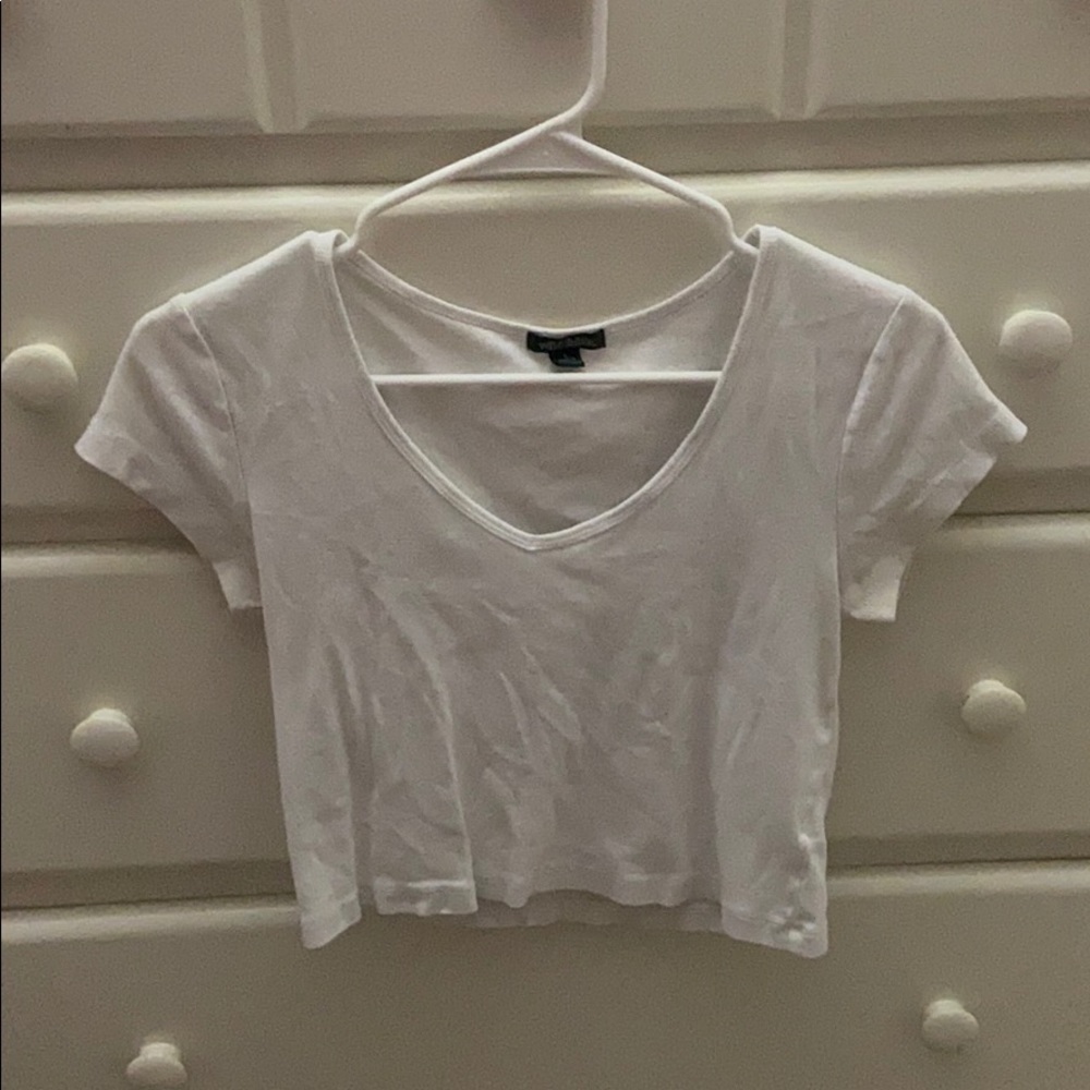 white t-shirt